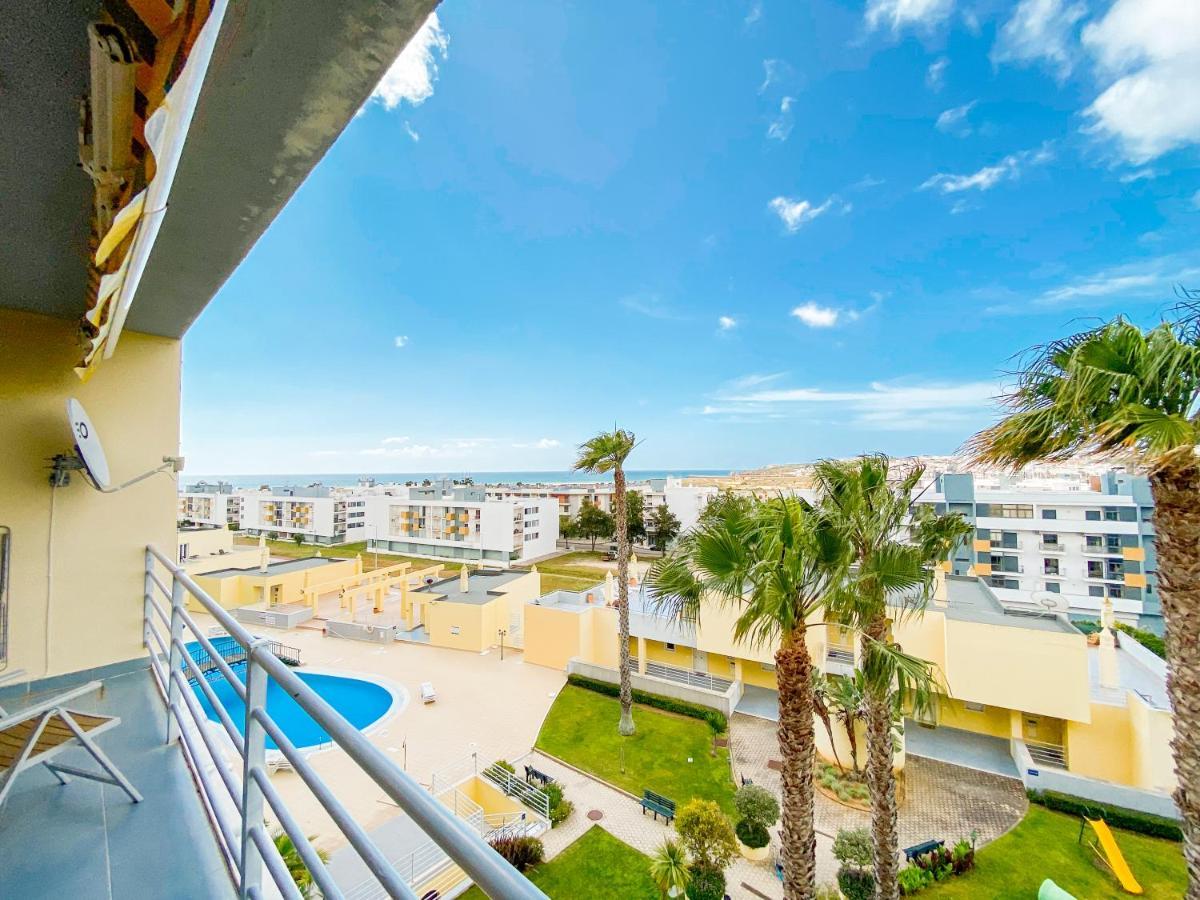 Sea View Apartment By Beach & Marina #1869 Lagos Exterior photo